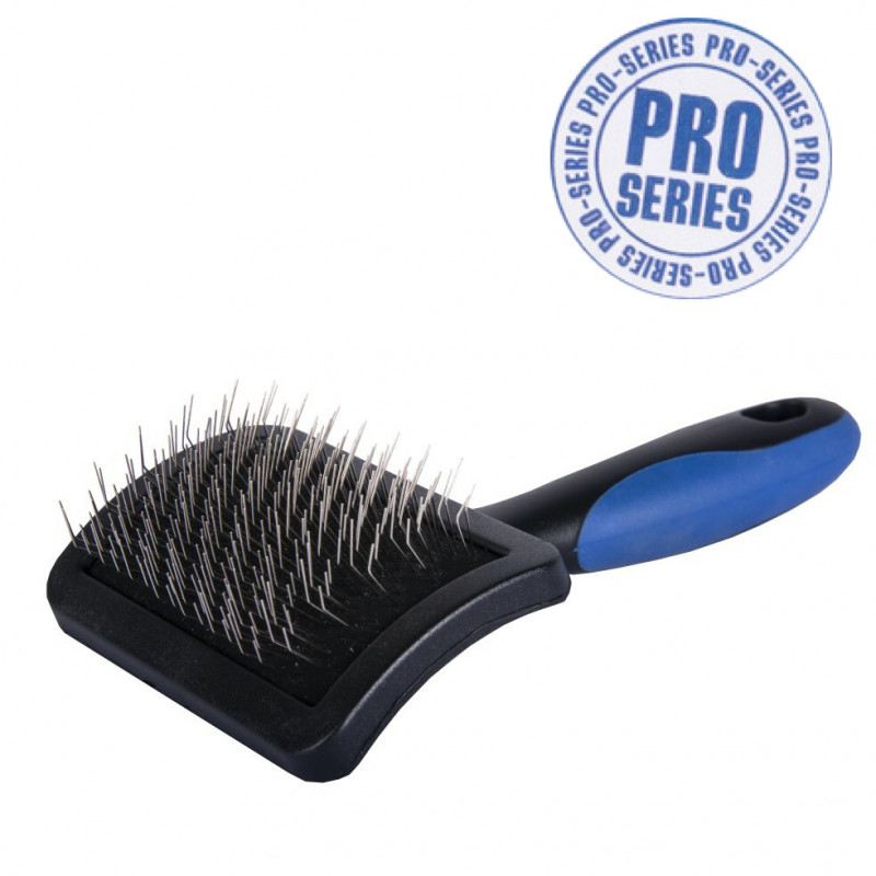 Brosse carde professionnelle slick complète, tête recourbée et manche anti-glisse pour chien et chat Brosse carde professionnelle slick complète, tête recourbée et manche anti-glisse pour chien et chat